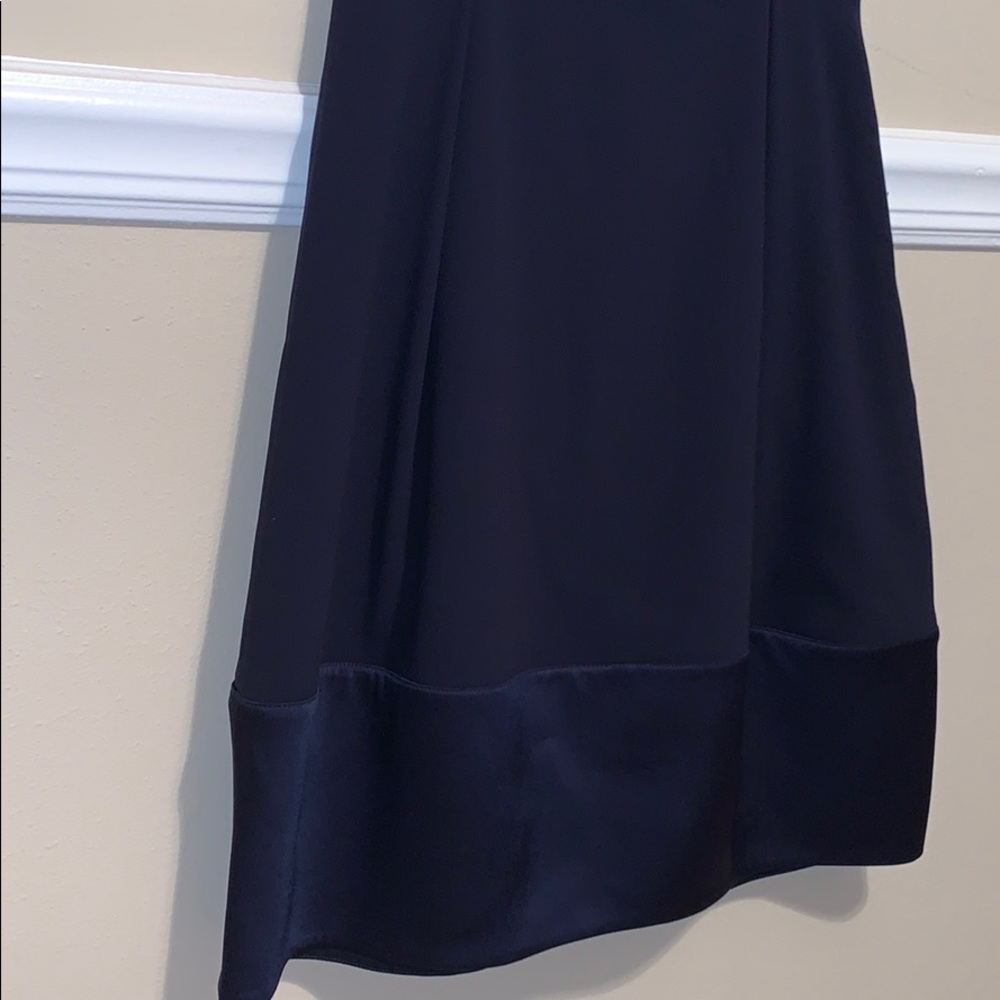 Dress - Picture 2 of 8